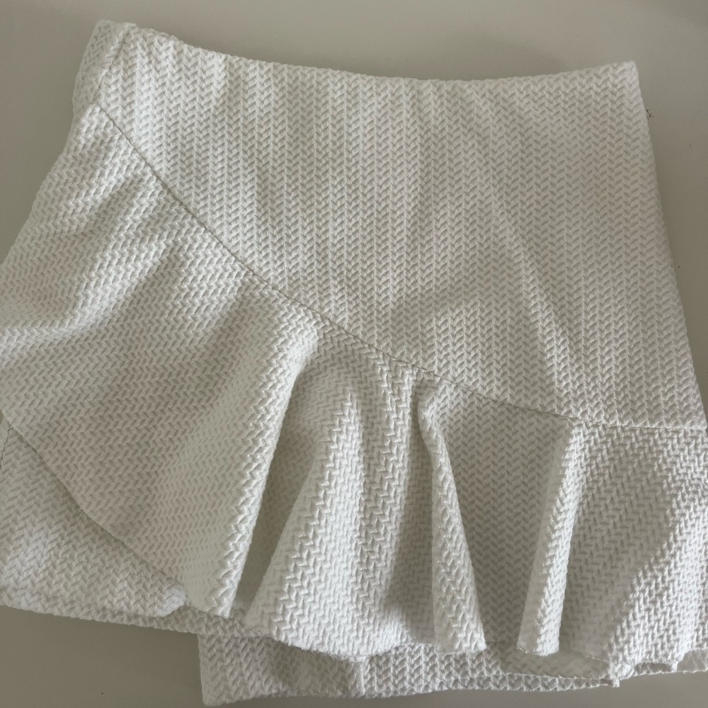 White Zara Skort | Size XS